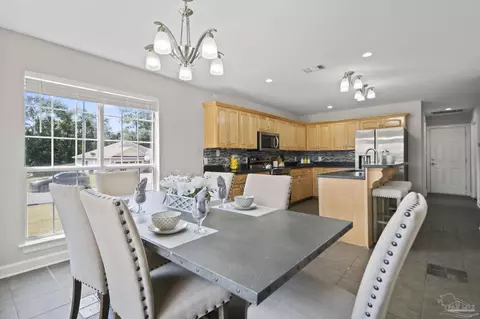 Dining - 5974 Buck Ward Rd, Baker, FL 32531 photo 1 of 3