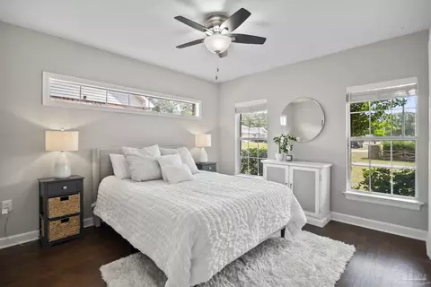 Bedroom - 5974 Buck Ward Rd, Baker, FL 32531 photo 2 of 7