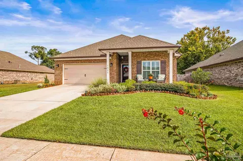 1550 Durant Ln, Cantonment, FL 32533