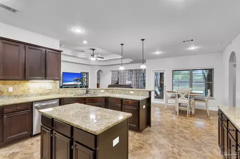 Kitchen - 6106 Buttonbrook Dr, Pace, FL 32571 photo 4 of 4