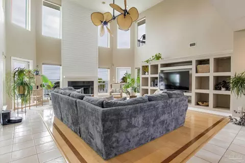Living - 4540 Bayside Dr, Milton, FL 32583 photo 2 of 4