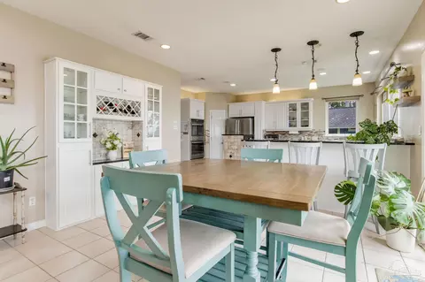 Dining - 4540 Bayside Dr, Milton, FL 32583 photo 1 of 5