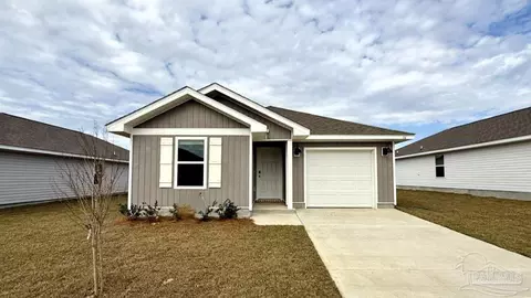 16 Spoonbill St, Cantonment, FL 32533