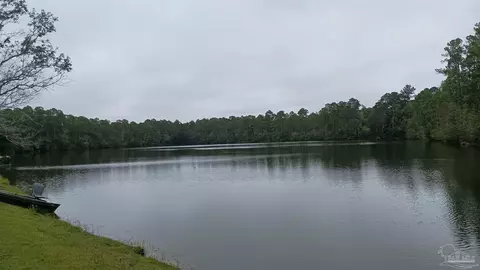 7375 Old Bay Pointe Rd, Milton, FL 32583 photo 12
