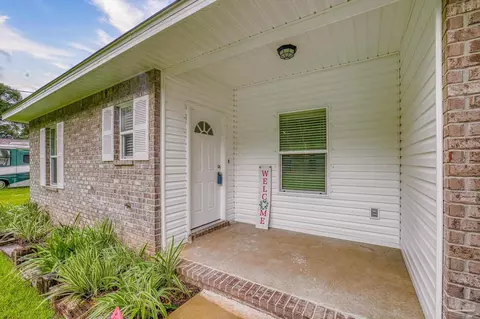 6191 Mandie Ln, Milton, FL 32570 photo 10