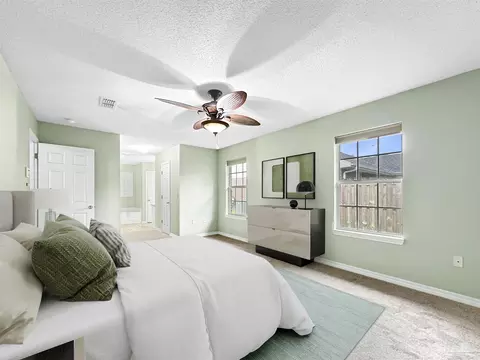 Bedroom - 4831 La Casa Cir, Pace, FL 32571 photo 1 of 5