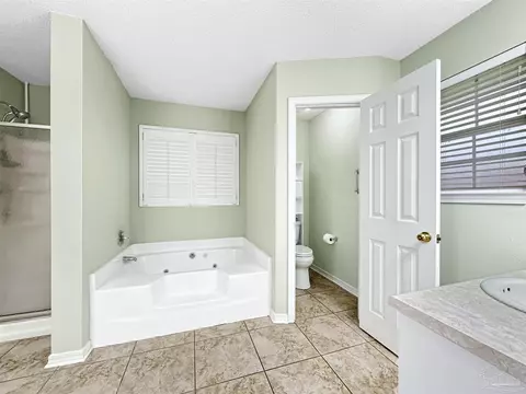 Bath - 4831 La Casa Cir, Pace, FL 32571 photo 2 of 3