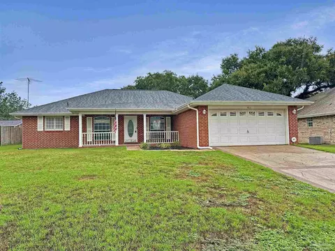 4831 La Casa Cir, Pace, FL 32571