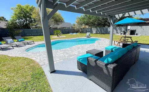 3503 Sycamore Ln, Gulf Breeze, FL 32563