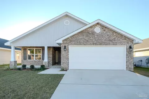 3319 Bliss Ln #14E, Cantonment, FL 32533