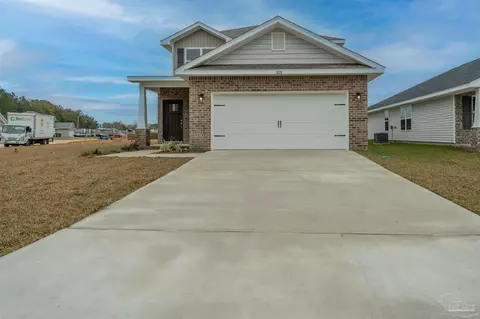 1828 Leigh Loop #10D, Cantonment, FL 32533