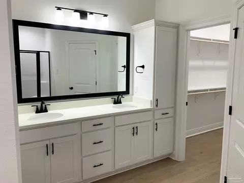 Bath - 4912 Brigenza St 20-c #20-C ( ), Pace, FL 32571 photo 1 of 3