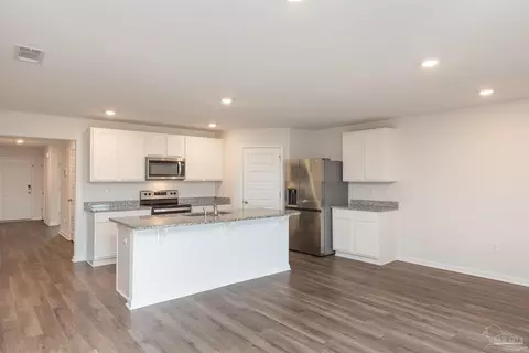 Kitchen - 2531 Molino Bridge Rd, Pace, FL 32571 photo 1 of 4