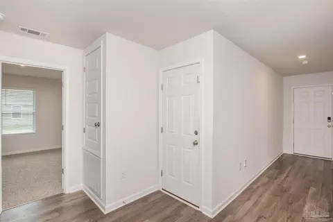 Entry Way - 2531 Molino Bridge Rd, Pace, FL 32571 photo 2 of 2