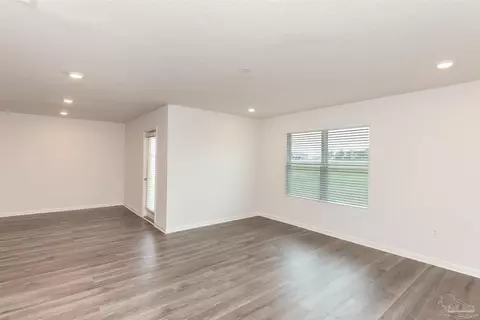 Living - 2531 Molino Bridge Rd, Pace, FL 32571 photo 1 of 2