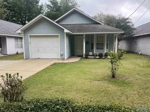 6324 Powell Pl, Pensacola, FL 32504