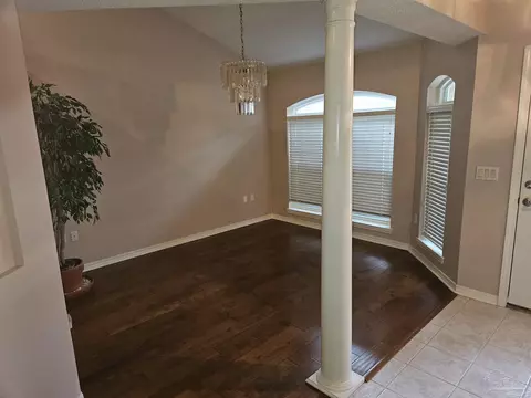 528 Derry Dr, Cantonment, FL 32533 photo 6