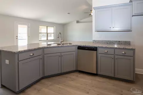 Kitchen - 6220 Pineapple Dr, Milton, FL 32570 photo 1 of 3