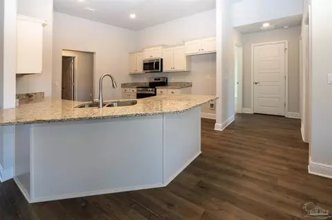Entry Way - 6214 Pineapple Dr, Milton, FL 32570 photo 1 of 2
