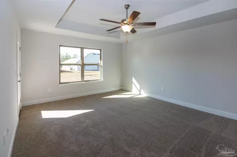 Bedroom - 6214 Pineapple Dr, Milton, FL 32570 photo 4 of 5