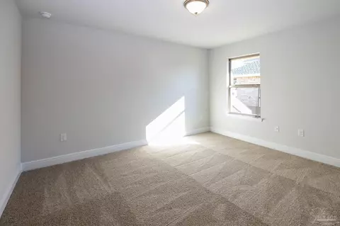 Bedroom - 6214 Pineapple Dr, Milton, FL 32570 photo 2 of 5