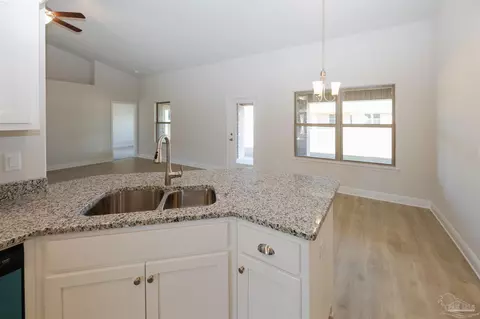 6122 Another Ln, Milton, FL 32570 photo 14