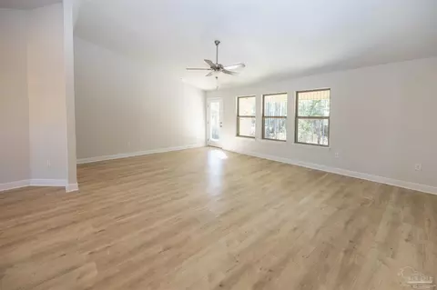 Living - 6123 Another Ln, Milton, FL 32570 photo 2 of 4