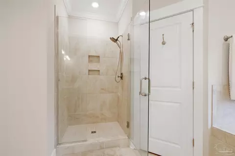 Bath - 6280 Howie Way, Pace, FL 32571 photo 3 of 7