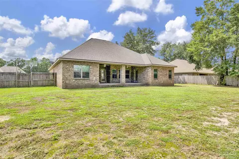 Exterior - 5545 Heatherton Rd, Milton, FL 32570 photo 5 of 6