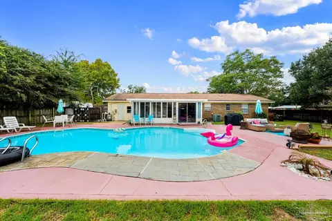 5208 Dellran Dr, Pace, FL 32571 photo 9