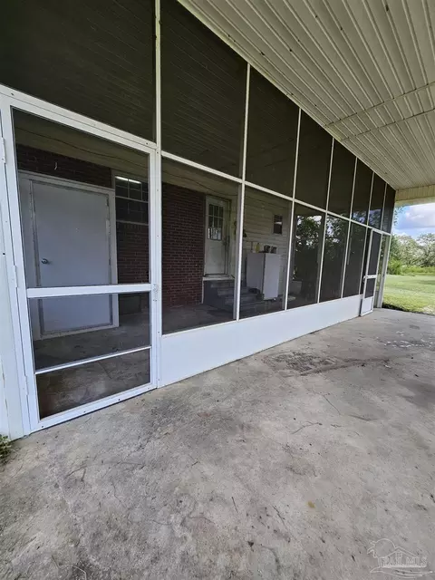 5601 Pine Forest Rd, Mcdavid, FL 32568 photo 23