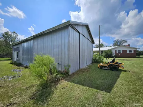 5601 Pine Forest Rd, Mcdavid, FL 32568 photo 34