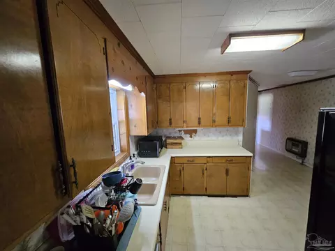 5601 Pine Forest Rd, Mcdavid, FL 32568 photo 18