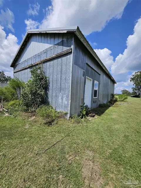 5601 Pine Forest Rd, Mcdavid, FL 32568 photo 33