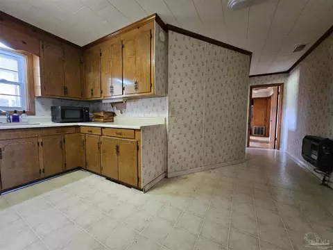 5601 Pine Forest Rd, Mcdavid, FL 32568 photo 20