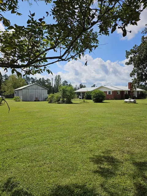 5601 Pine Forest Rd, Mcdavid, FL 32568 photo 3