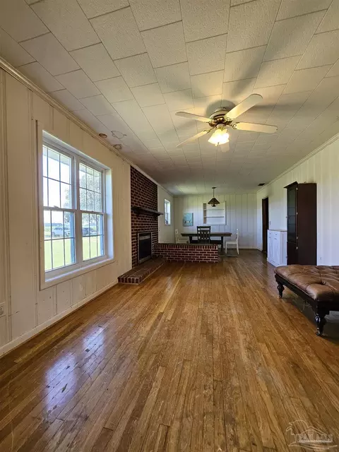 5601 Pine Forest Rd, Mcdavid, FL 32568 photo 13