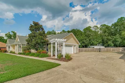 Exterior - 5308 Stiles Ln, Pace, FL 32571 photo 17 of 18