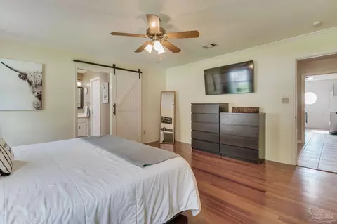 Bedroom - 5308 Stiles Ln, Pace, FL 32571 photo 2 of 7