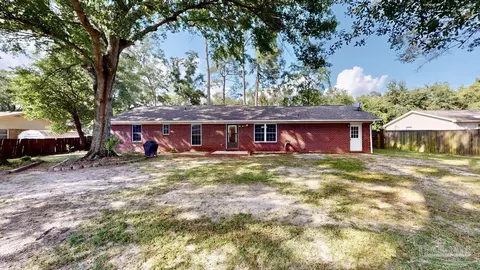 Exterior - 4843 Tealwood Dr, Pace, FL 32571 photo 2 of 6