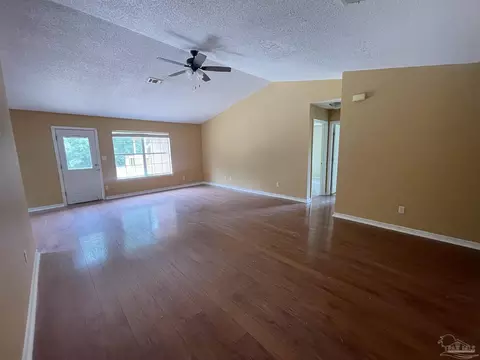 5266 Persimmon Ln, Milton, FL 32570 photo 7