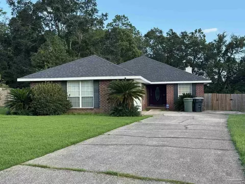 1216 Greystone Ln, Pensacola, FL 32514