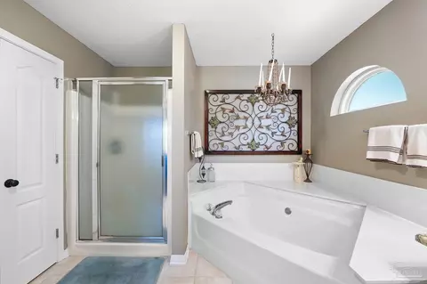 Bath - 4199 Castle Gate Dr, Pace, FL 32571 photo 3 of 4