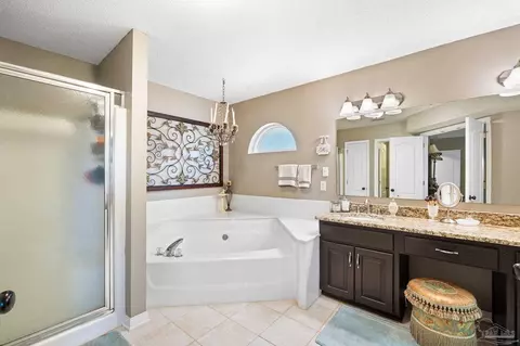 Bath - 4199 Castle Gate Dr, Pace, FL 32571 photo 1 of 4