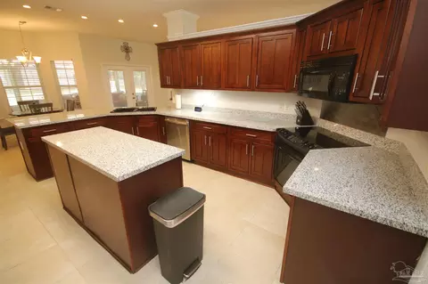 Kitchen - 5895 Quintette Rd, Pace, FL 32571 photo 4 of 7