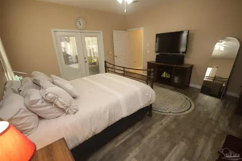 Bedroom - 5895 Quintette Rd, Pace, FL 32571 photo 3 of 12