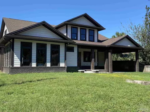1801 N 15th Ave, Pensacola, FL 32503