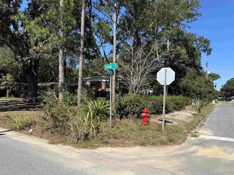 6522 Cedar St, Milton, FL 32570 photo 17