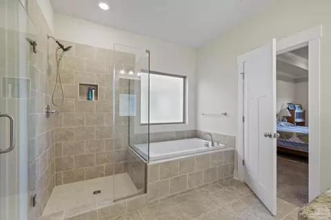 Bath - 6131 Cherry Hill Cir, Pace, FL 32571 photo 2 of 4