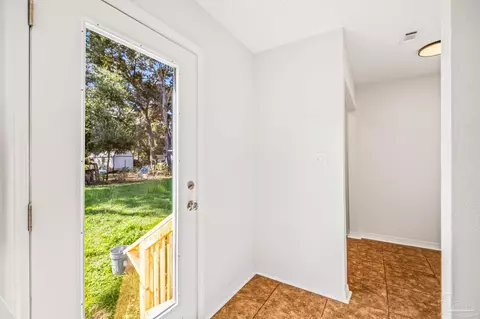 Entry Way - 4377 Forest Ct, Pace, FL 32571 photo 1 of 5